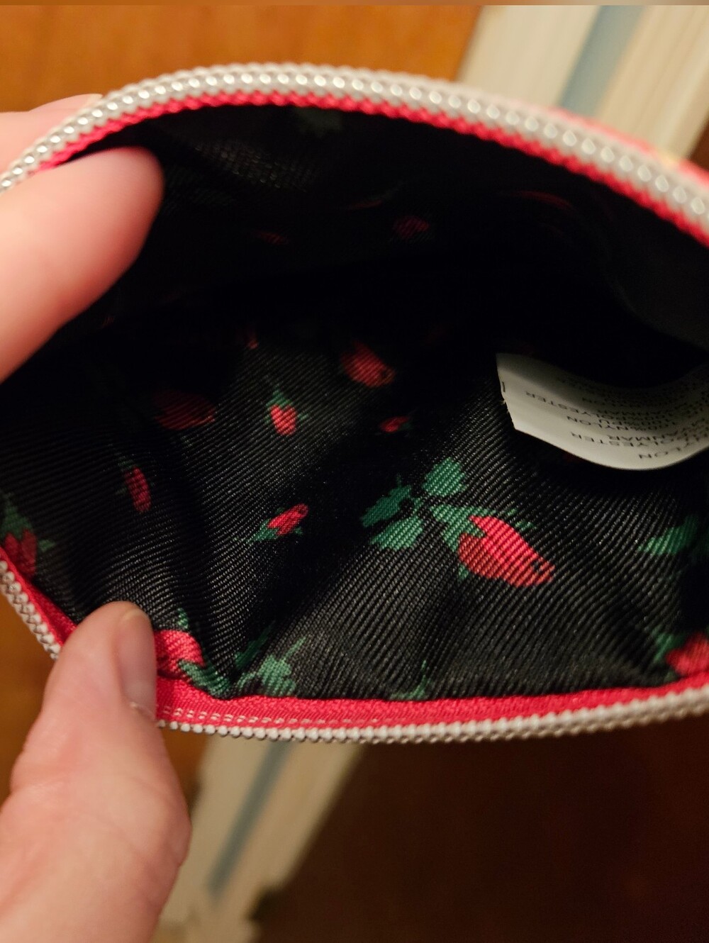 Betsey Johnson NWOT Zipper Pouch - Picture 11 of 15